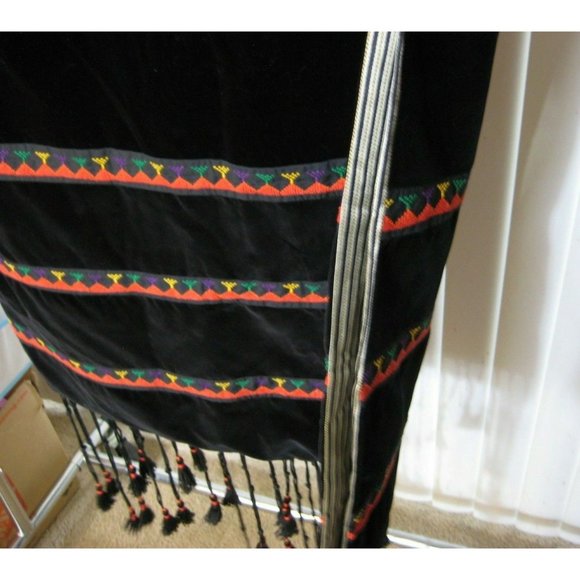 Handcrafted / Alburgan Handicrafts Large Long Shawl Velvet Runner Fringe Silk - Picture 4 of 12